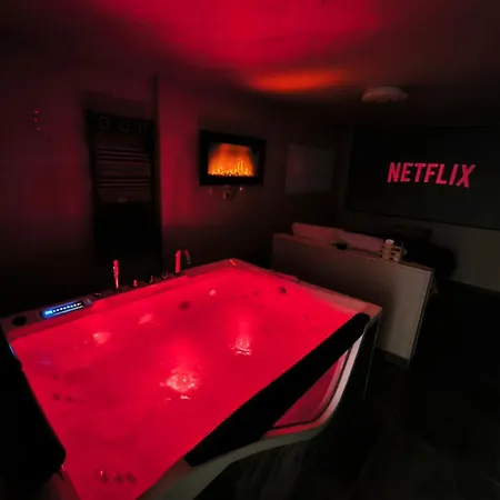 شقة Le Cupidon, Cocon Prive Avec Spa, Sauna, Cinema Netflix Et Jardin Prive مونتينيو لي بروتون
