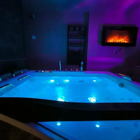 Le Cupidon, Cocon Prive Avec Spa, Sauna, Cinema Netflix Et Jardin Prive Apartment