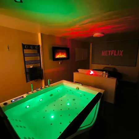 Le Cupidon, Cocon Prive Avec Spa, Sauna, Cinema Netflix Et Jardin Prive Apartment