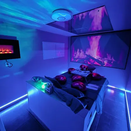 Le Cupidon, Cocon Prive Avec Spa, Sauna, Cinema Netflix Et Jardin Prive *